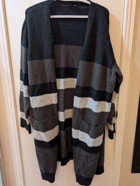 Grey/Black Long Cardigan - size 2x